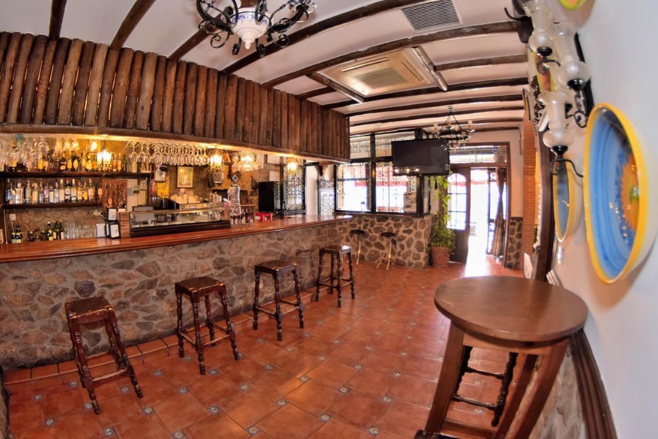 Posada El Arriero Torrejón el Rubio Exteriér fotografie